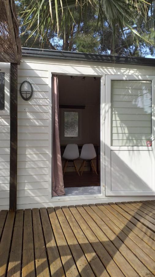 Mobilhome Chez Cathy & Simon Marseillan  Exterior photo